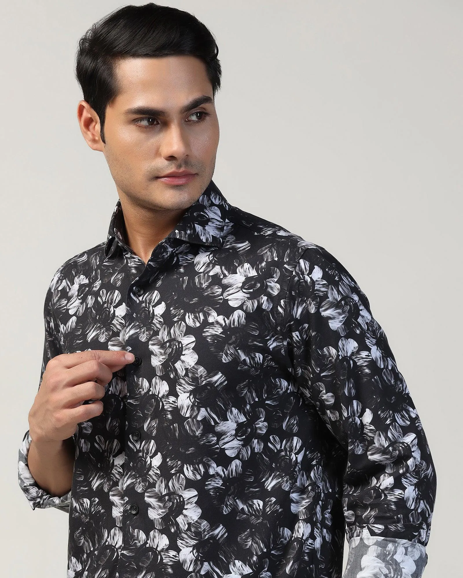 Casual Black Printed Shirt - Emaar