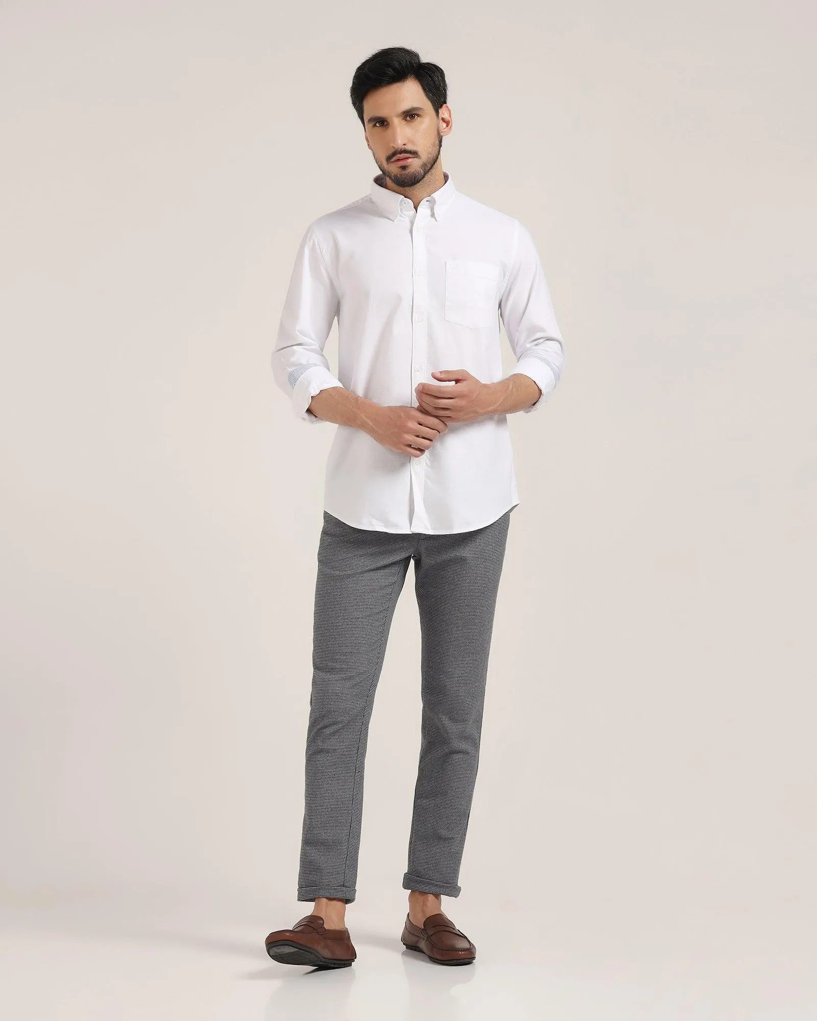 Casual White Solid Shirt - Ronic