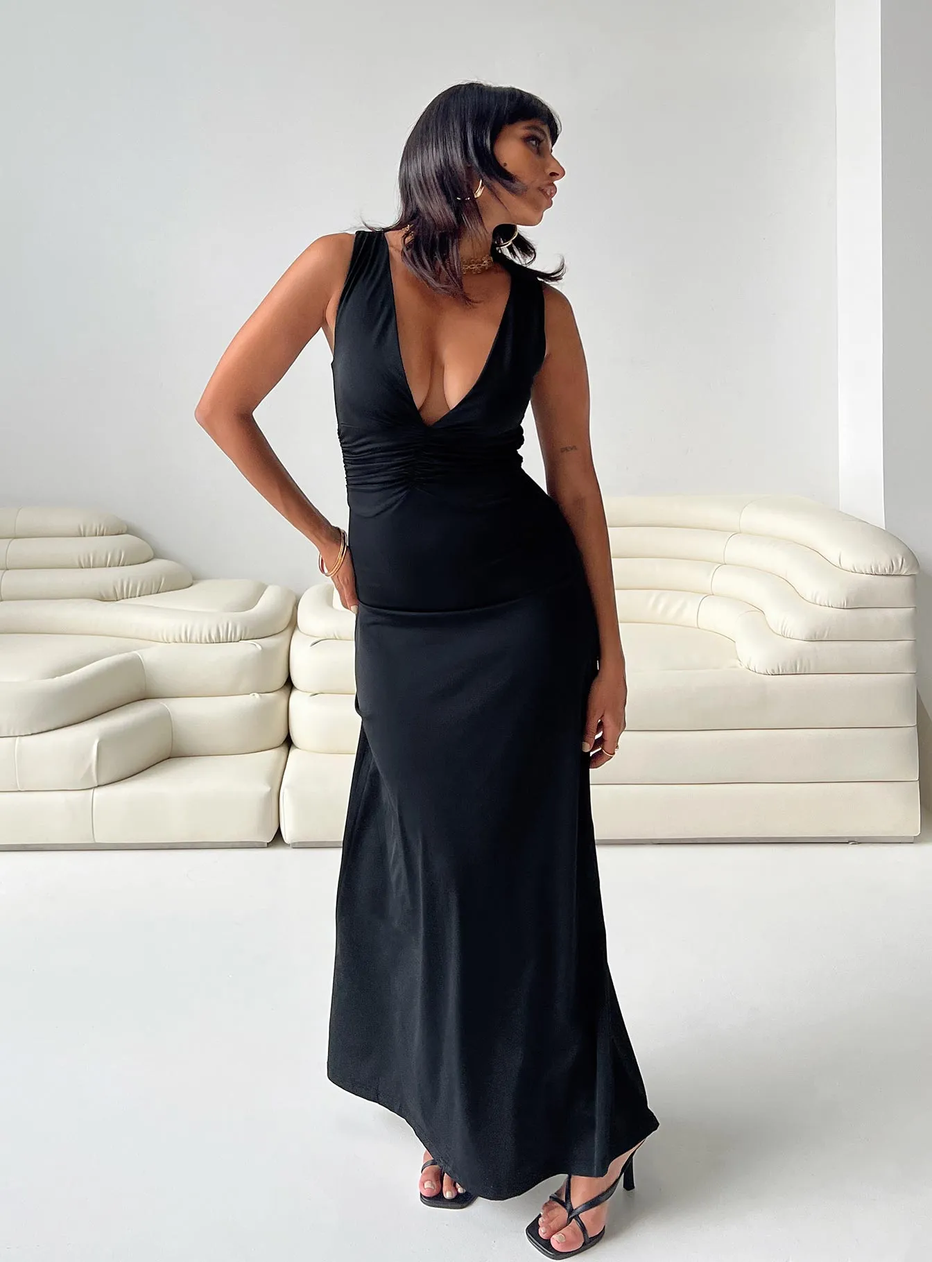 Ellia Maxi Dress Black