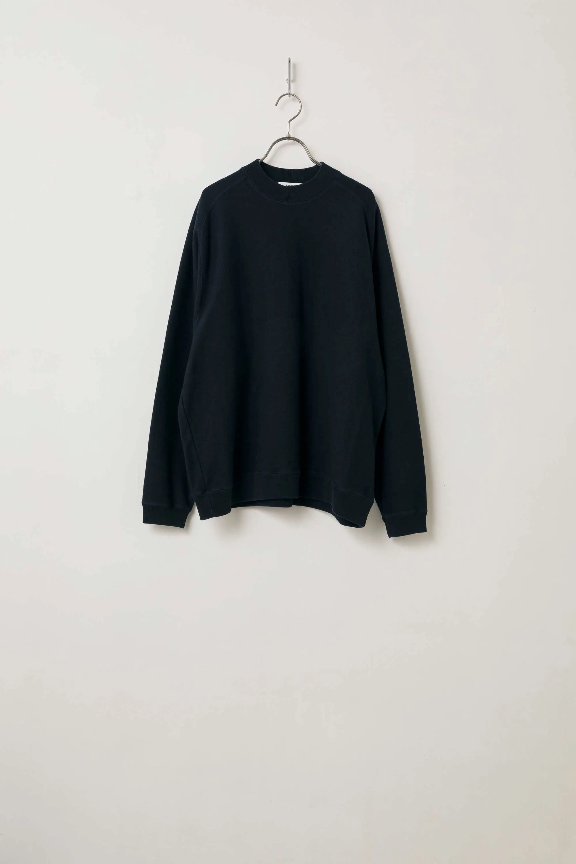 kontor / FREEDOM SLEEVE SWEATER