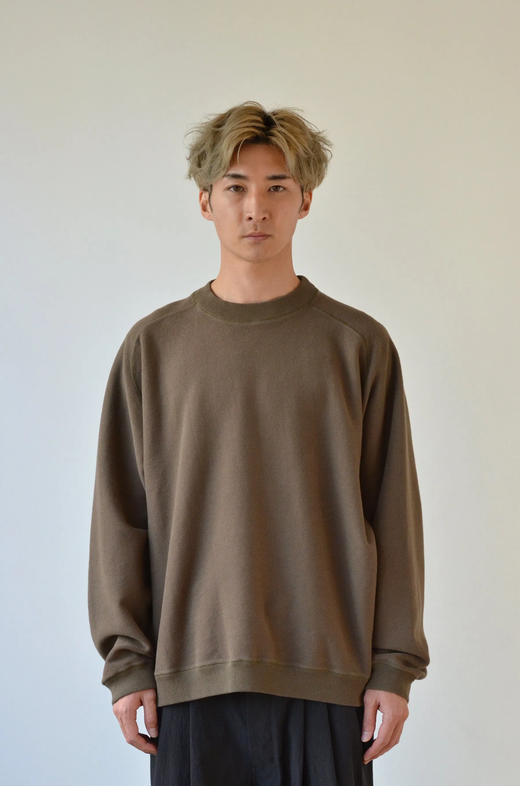 kontor / FREEDOM SLEEVE SWEATER