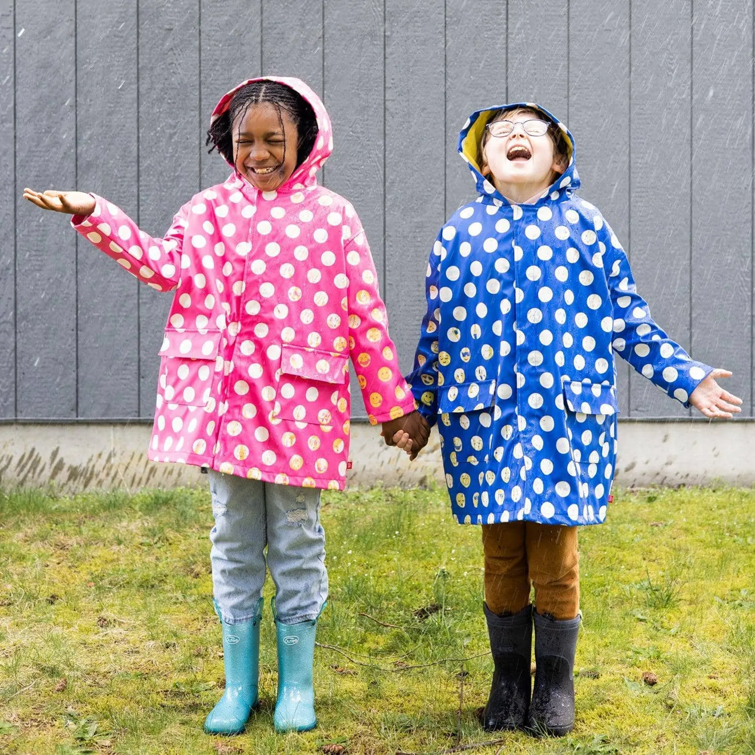 Magnetic Me - Raincoat - Blue Polka Dot Emoji