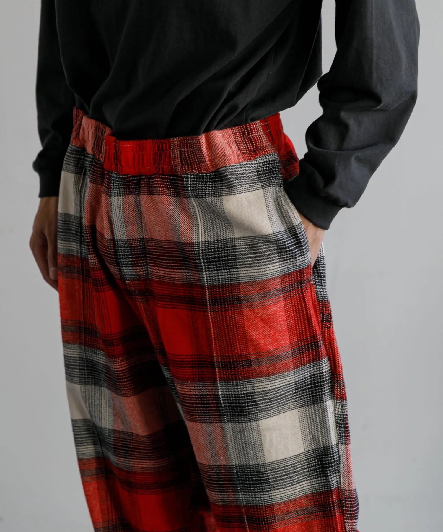 【MEN , WOMEN】NOMA t.d. Ombre Plaid Pants