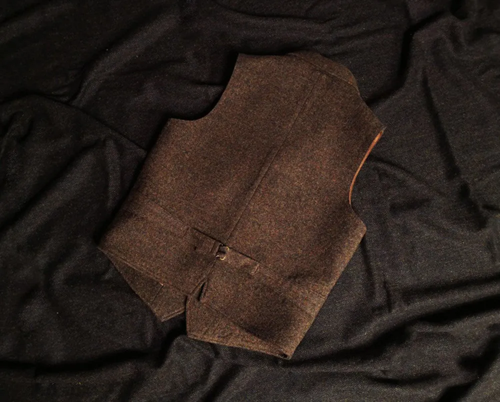 Men's Brown Tweed Hunting Vest Notch Lapel