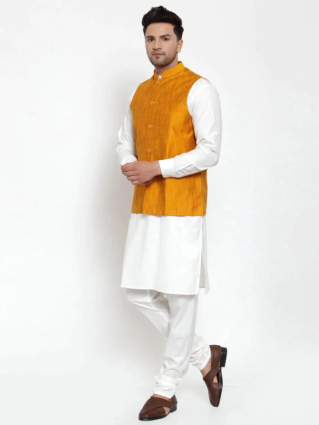 Men'S White Solid Kurta With Pyjamas & Yellow Nehru Jacket