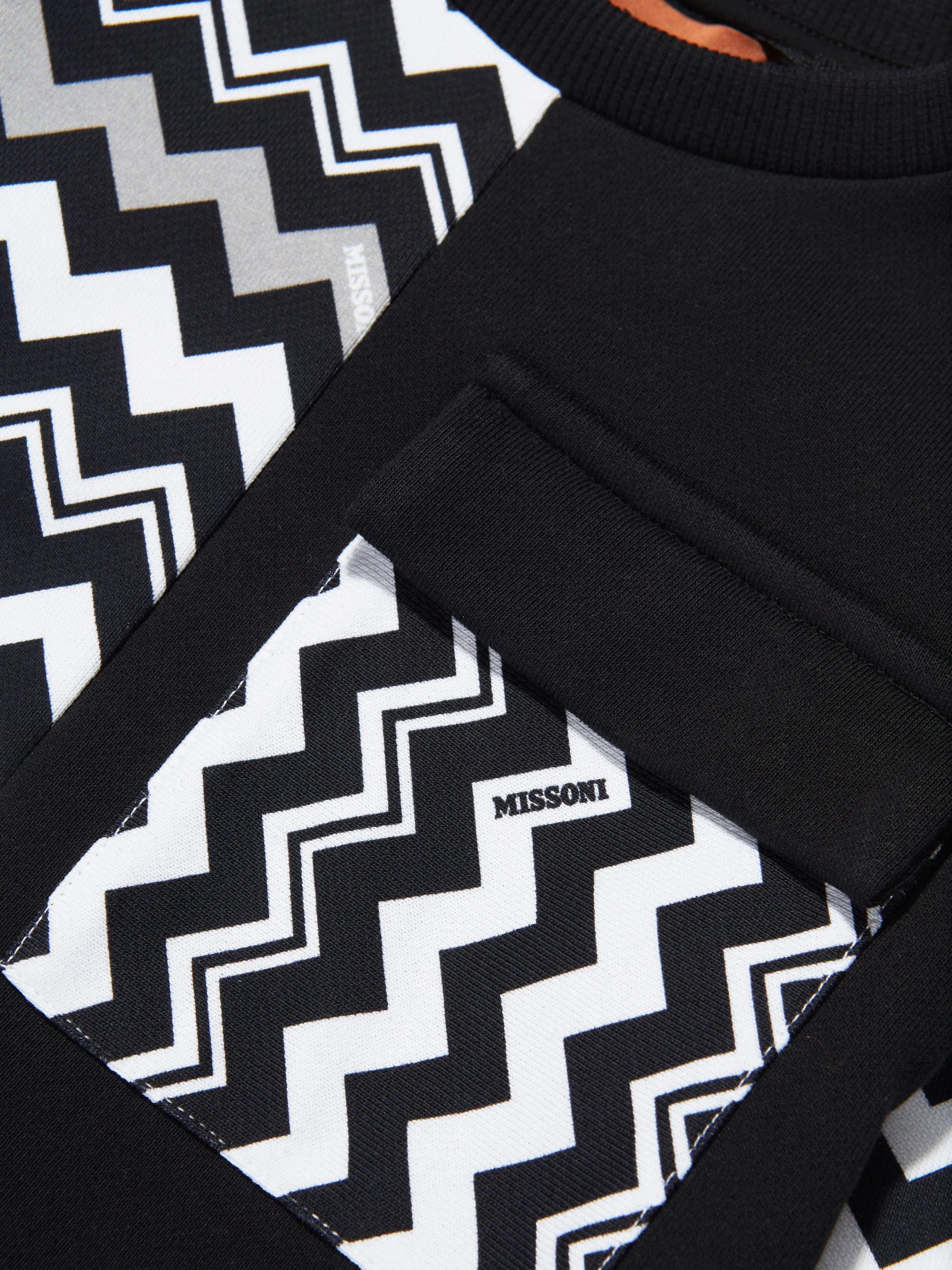 Missoni Kids Zigzag Sweatshirt in Black