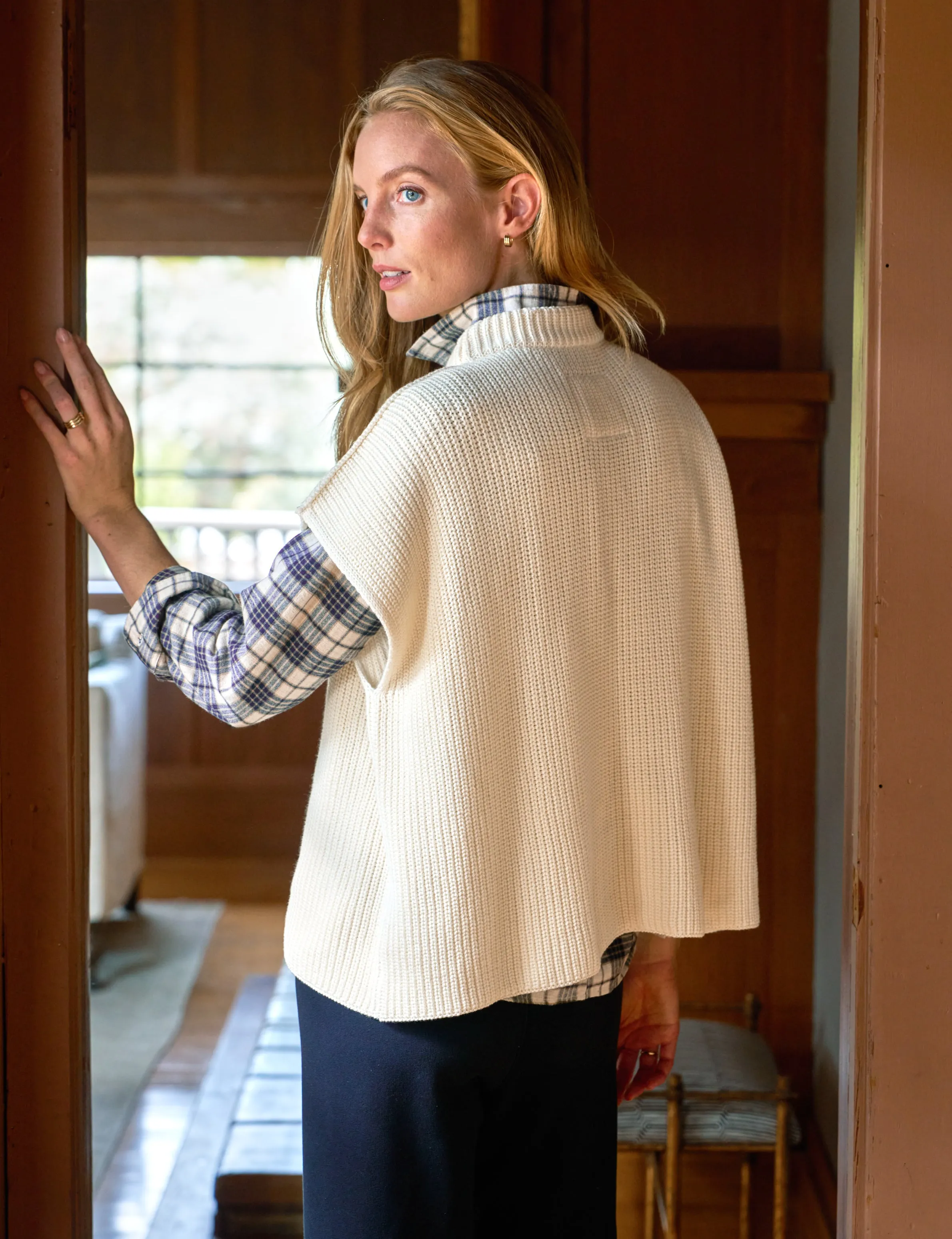 MONTECITO VEST Cream, Pure Italian Cotton