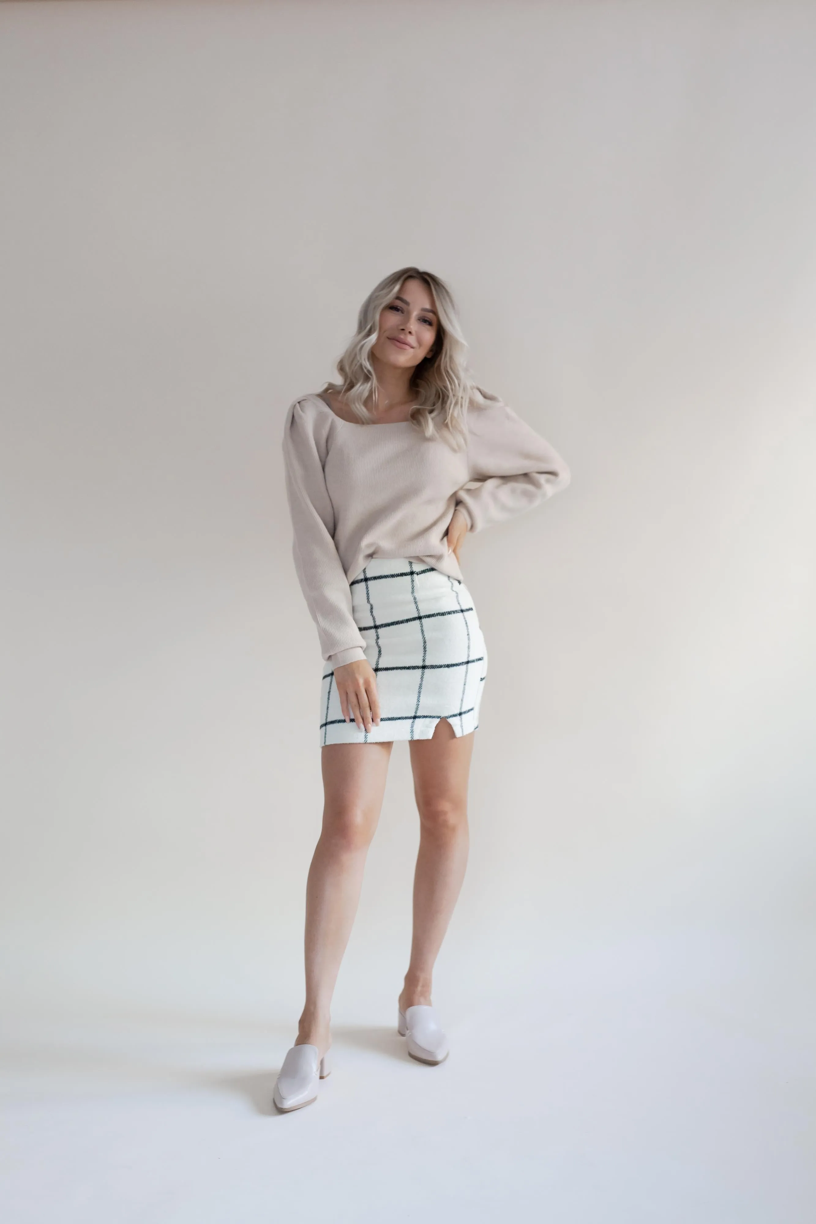 Poly grid woven skirt