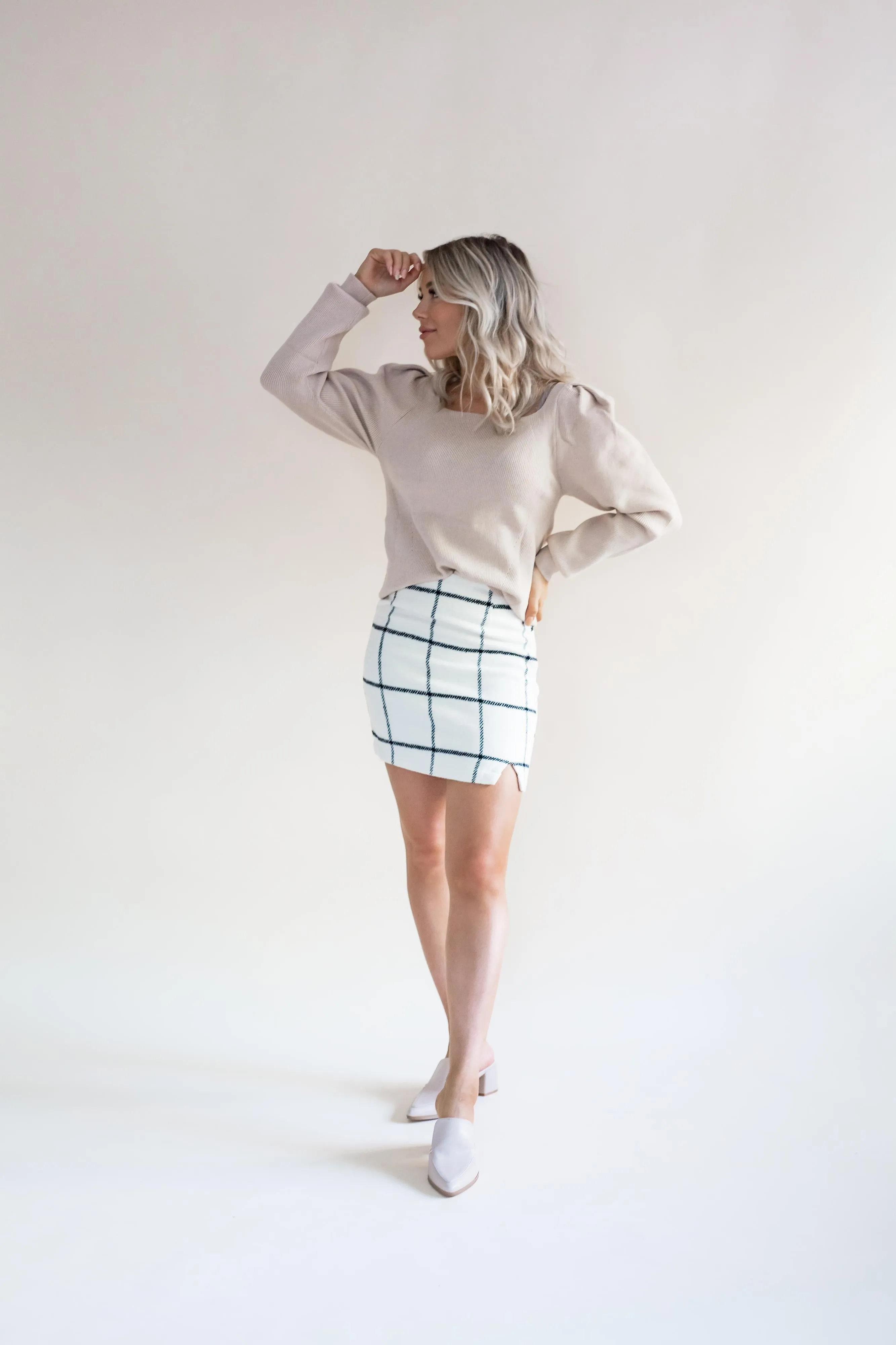 Poly grid woven skirt