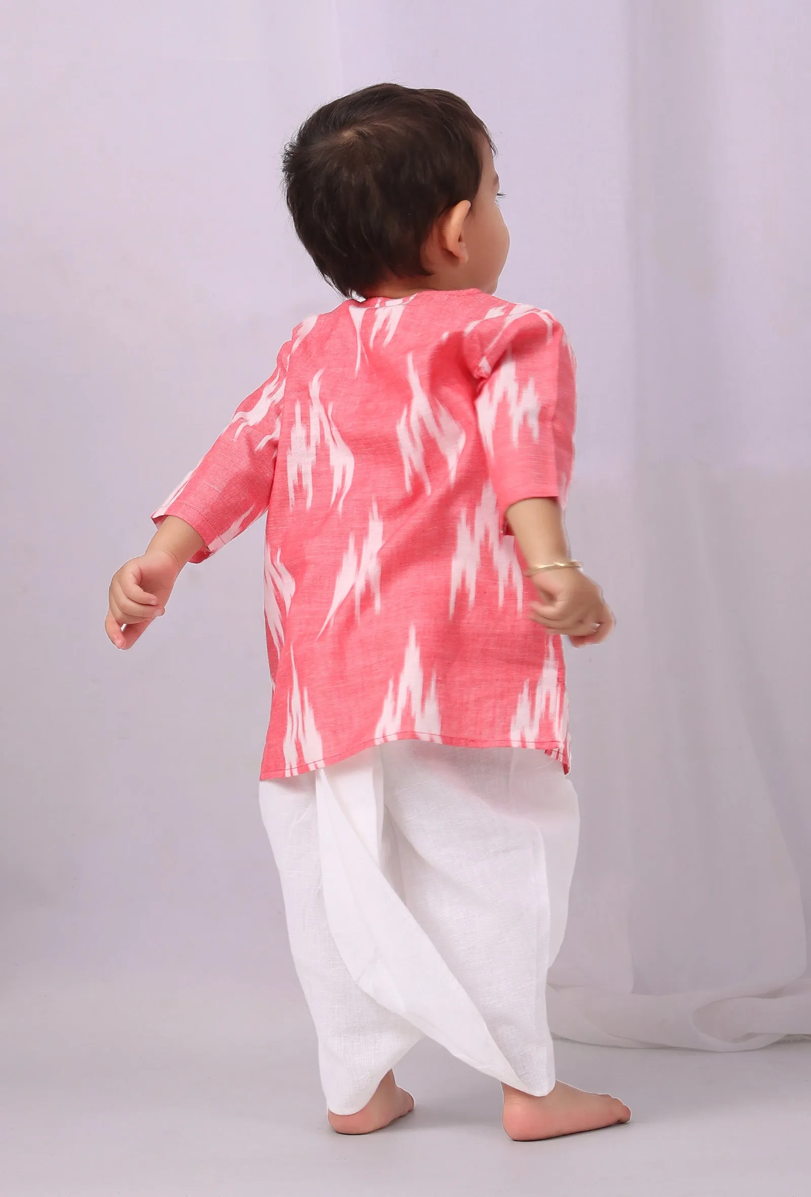 Set of 2: Pink Ikat Kurta with white Dhoti Pants