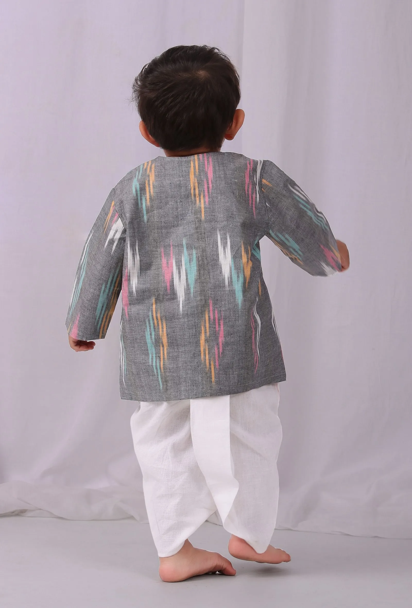 Set of 2:Grey Ikat Kurta With white Dhoti pants