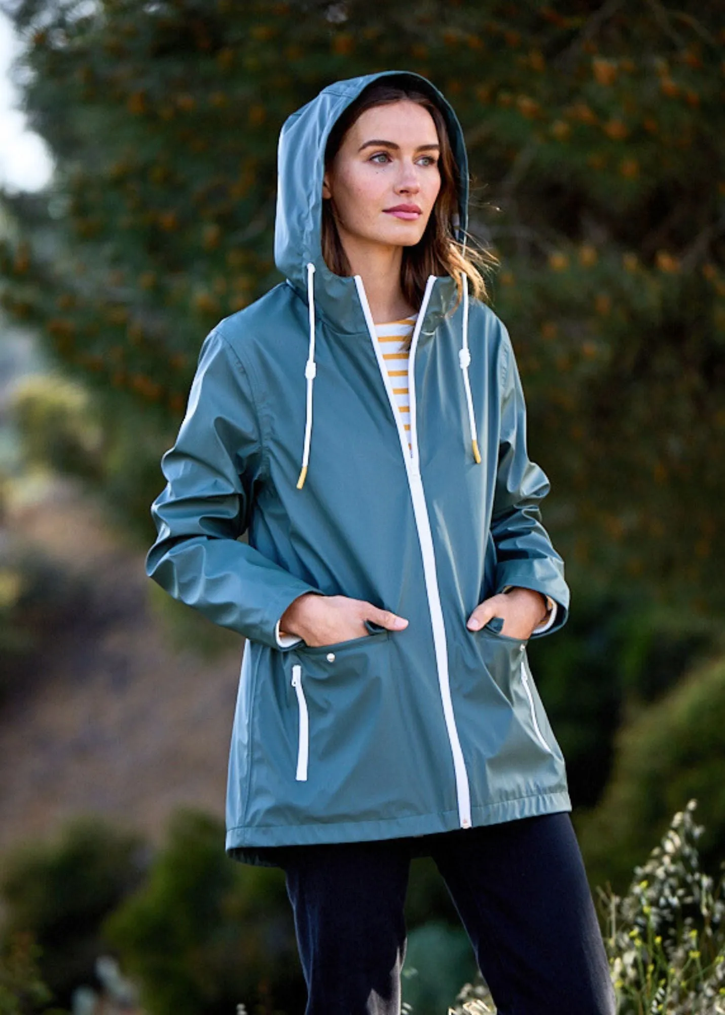 ST GABRIELLE - Waterproof Patterned Rain Jacket with Fancy Drawstrings (ARMY GREEN)