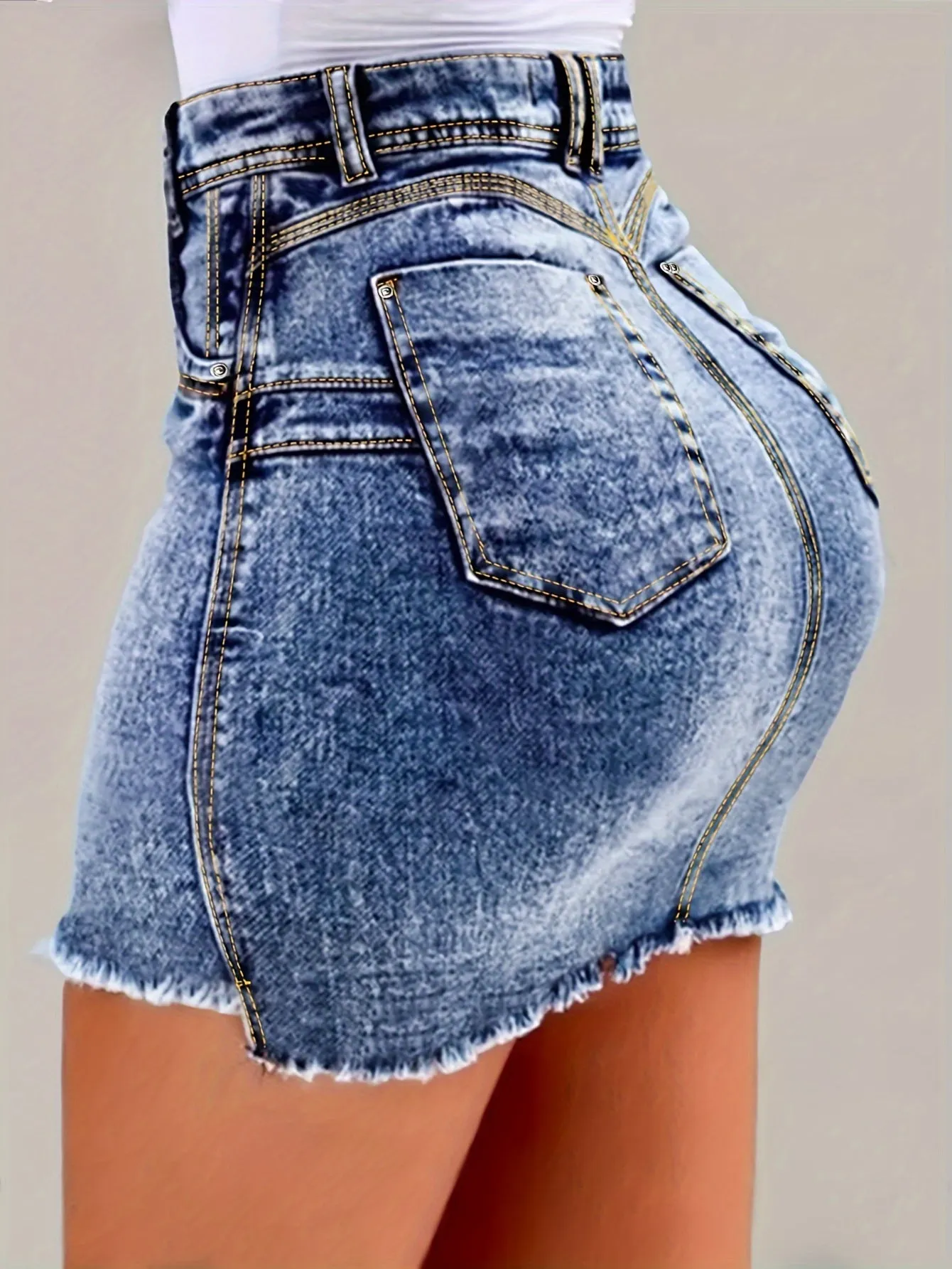 Stylish Women's Bodycon Denim Skirt - Fashionable Fringed Hem, Sexy Fit, Summer Streetwear, Casual Wear, High-Waisted, Mid-Length, Comfortable, Versatile, Perfect for Outdoor Activities