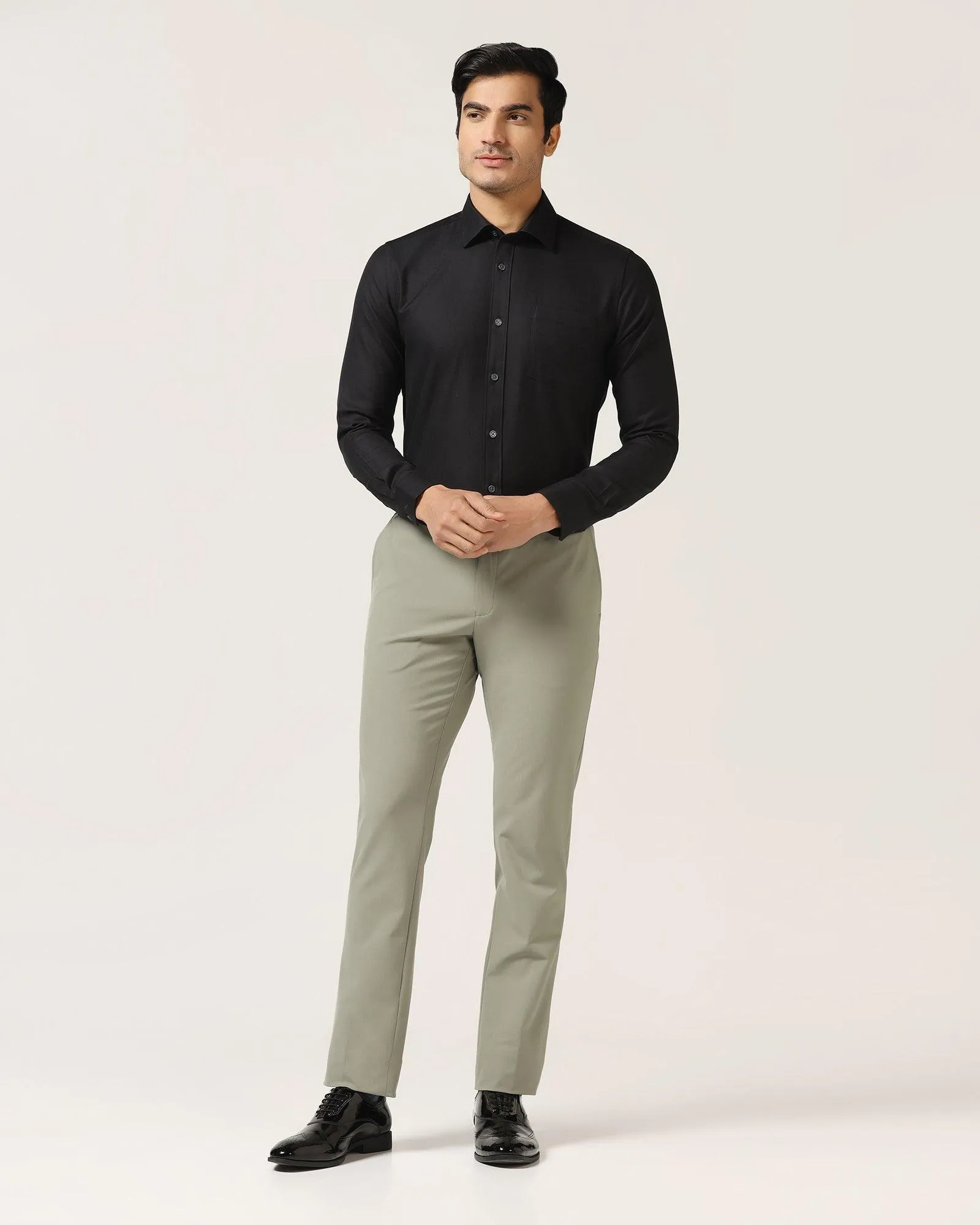 Temp Tech Formal Black Solid Shirt - Antony