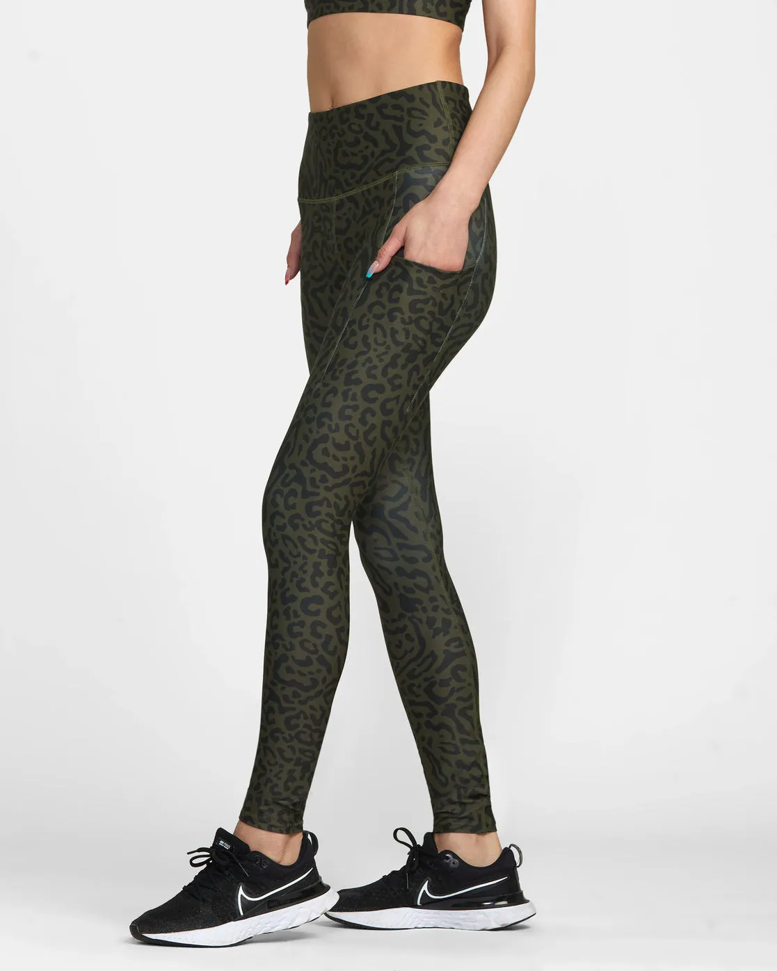 VA Sport Pocket Technical Leggings - Animal Olive