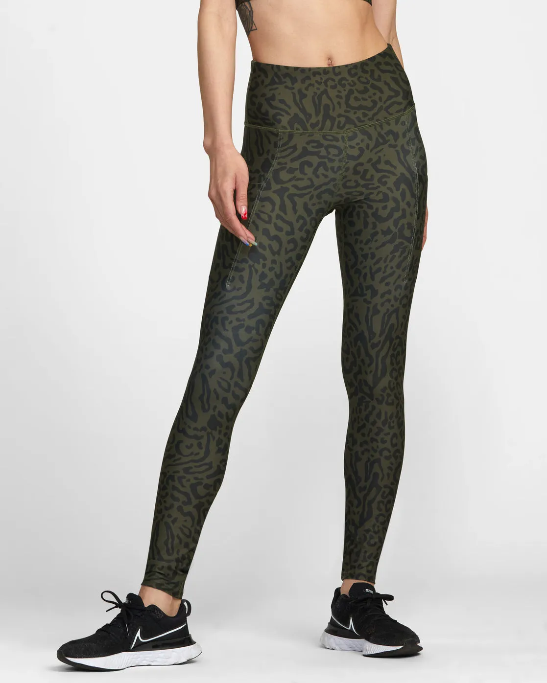 VA Sport Pocket Technical Leggings - Animal Olive