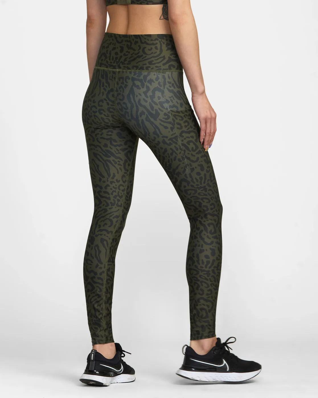 VA Sport Pocket Technical Leggings - Animal Olive