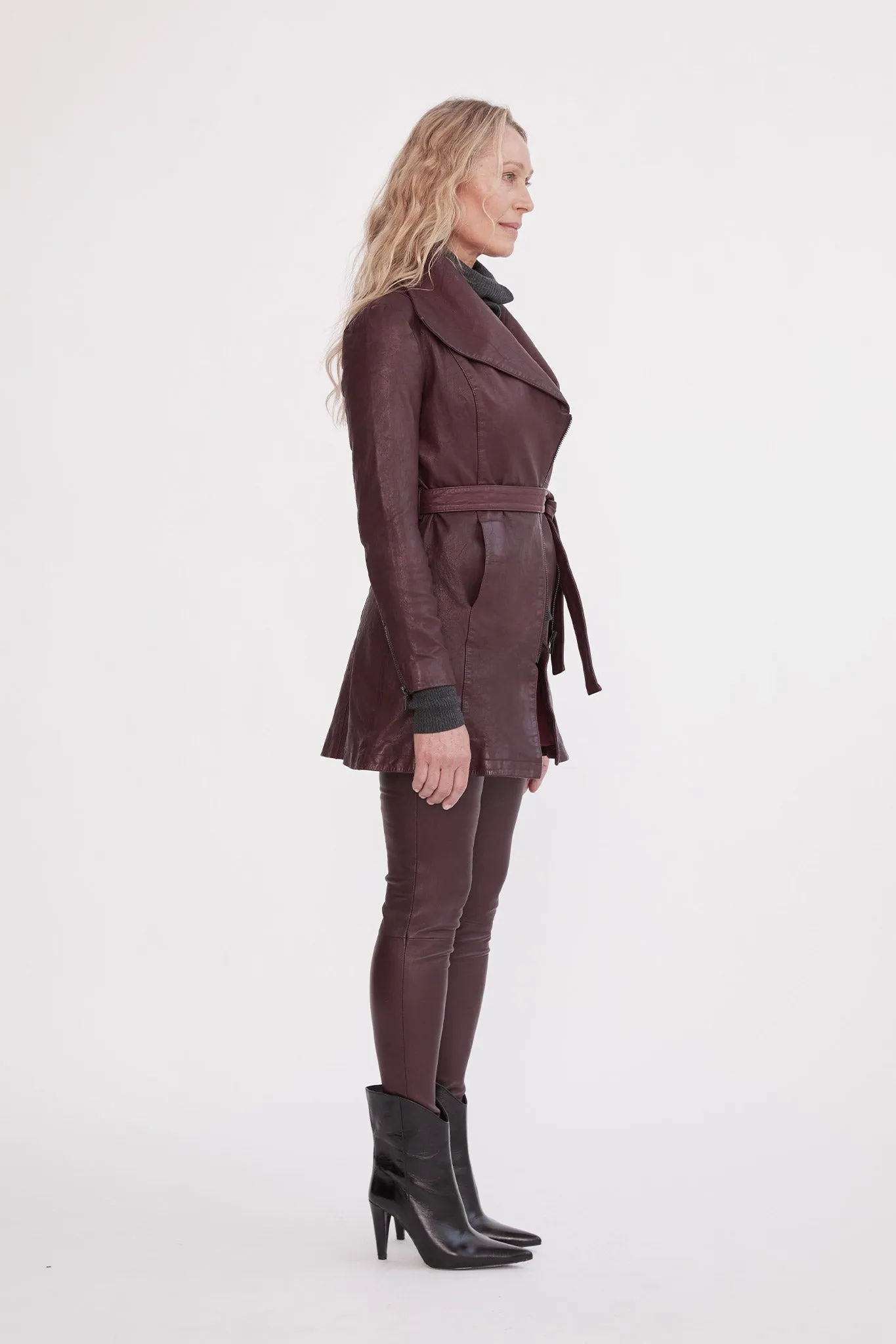 Washington Drape Trench Shiraz Leather - SAMPLE